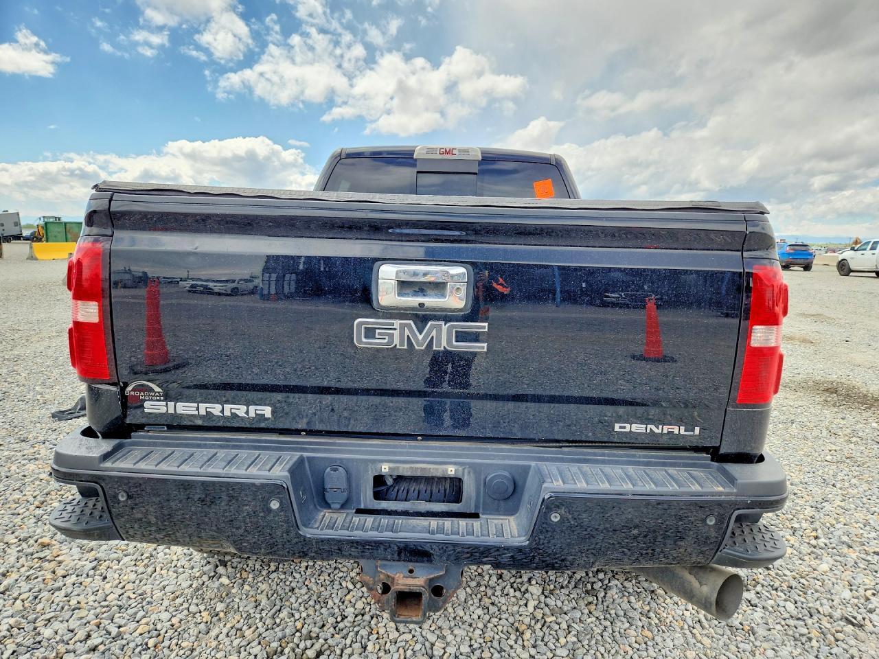 2015 GMC Sierra K2500 Denali - Фото 6