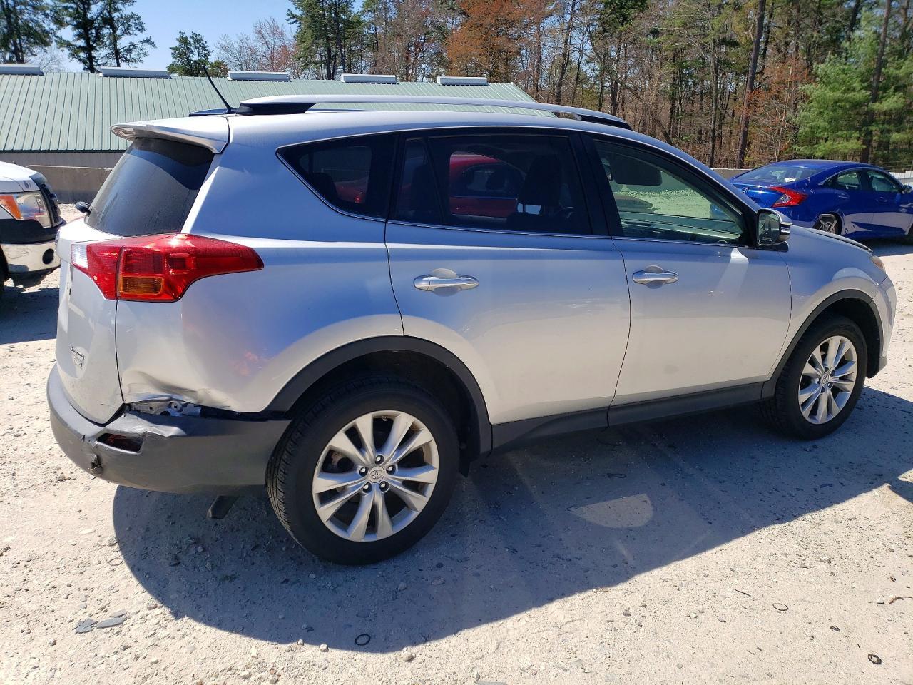 2015 Toyota Rav4 Limited - Фото 3