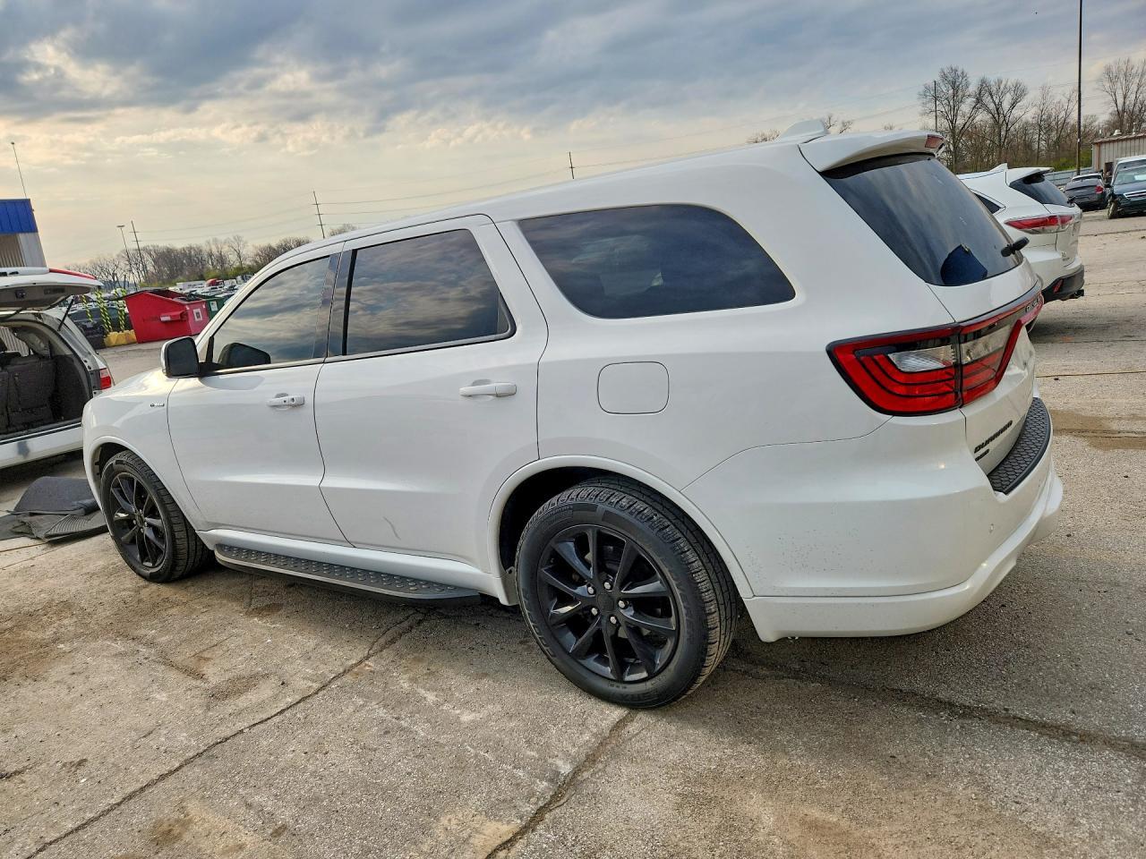 2017 Dodge Durango R - Фото 2