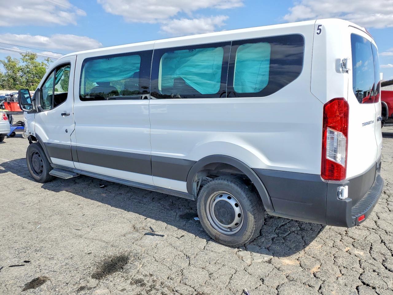 2024 Ford Transit T-350 - Фото 2