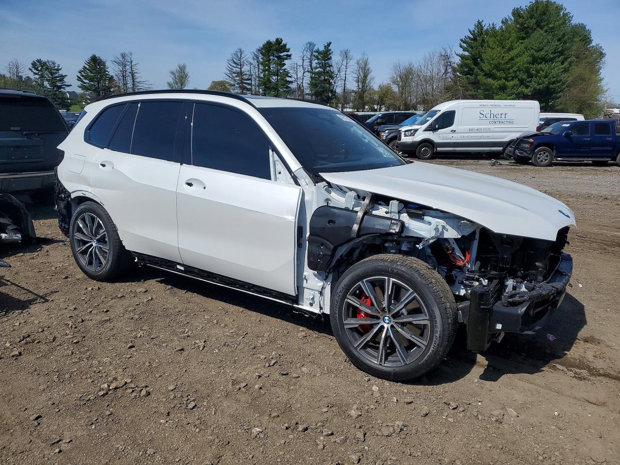 2026 BMW X5 xDrive50E - Image 4