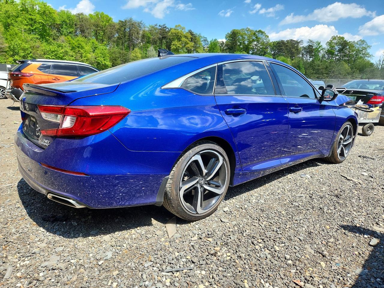 2022 Honda Accord Sport - Image 3