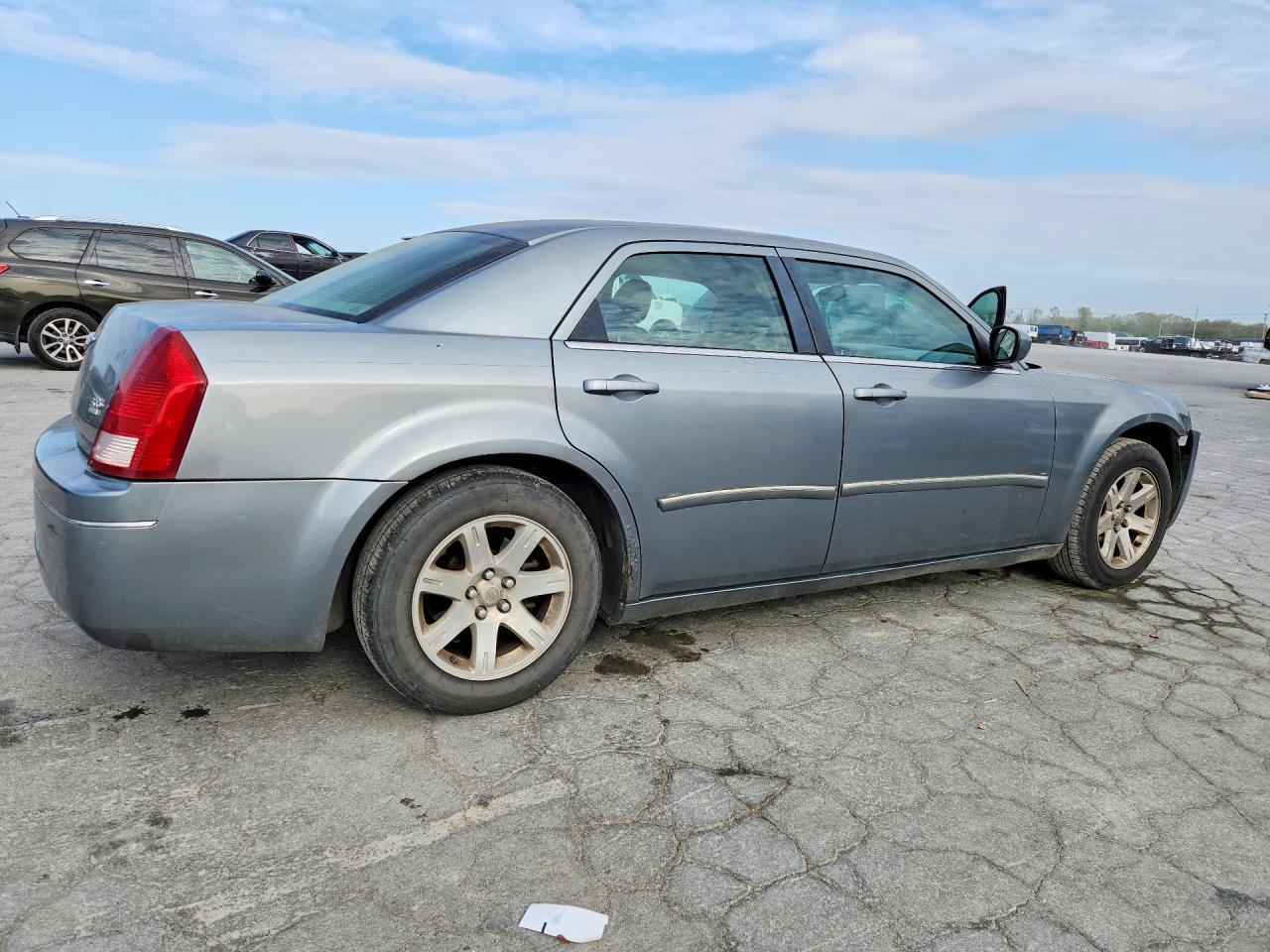 2006 Chrysler 300 Touring - Фото 3