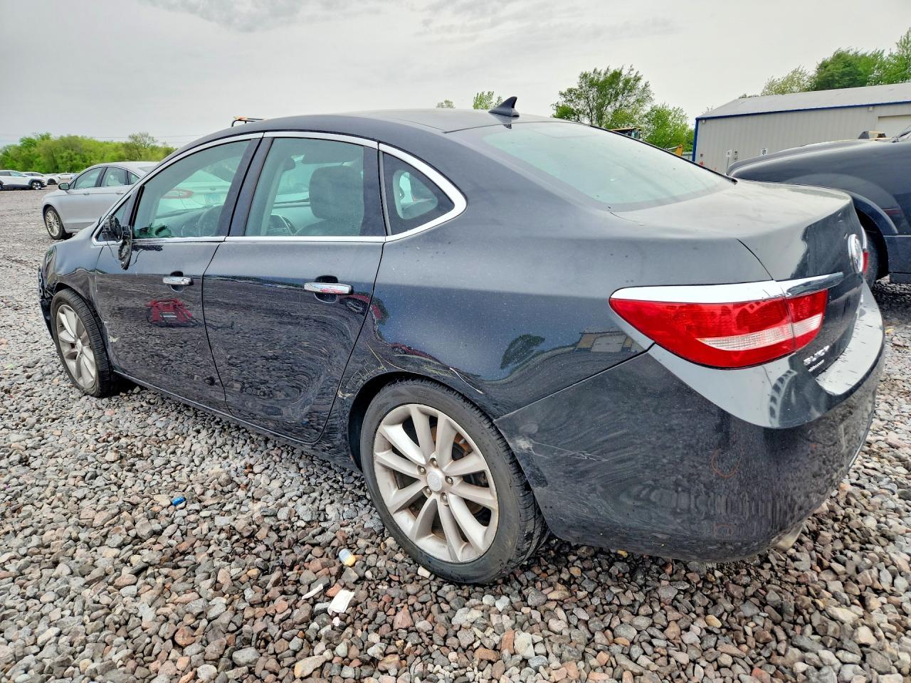 2014 Buick Verano - Фото 2