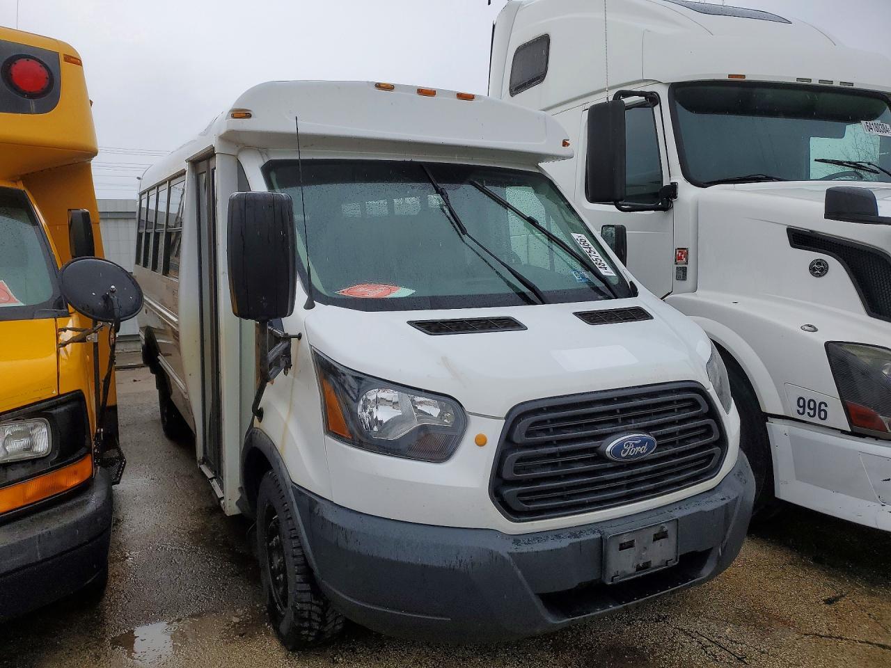 2015 Ford Transit T-250 - Image 4