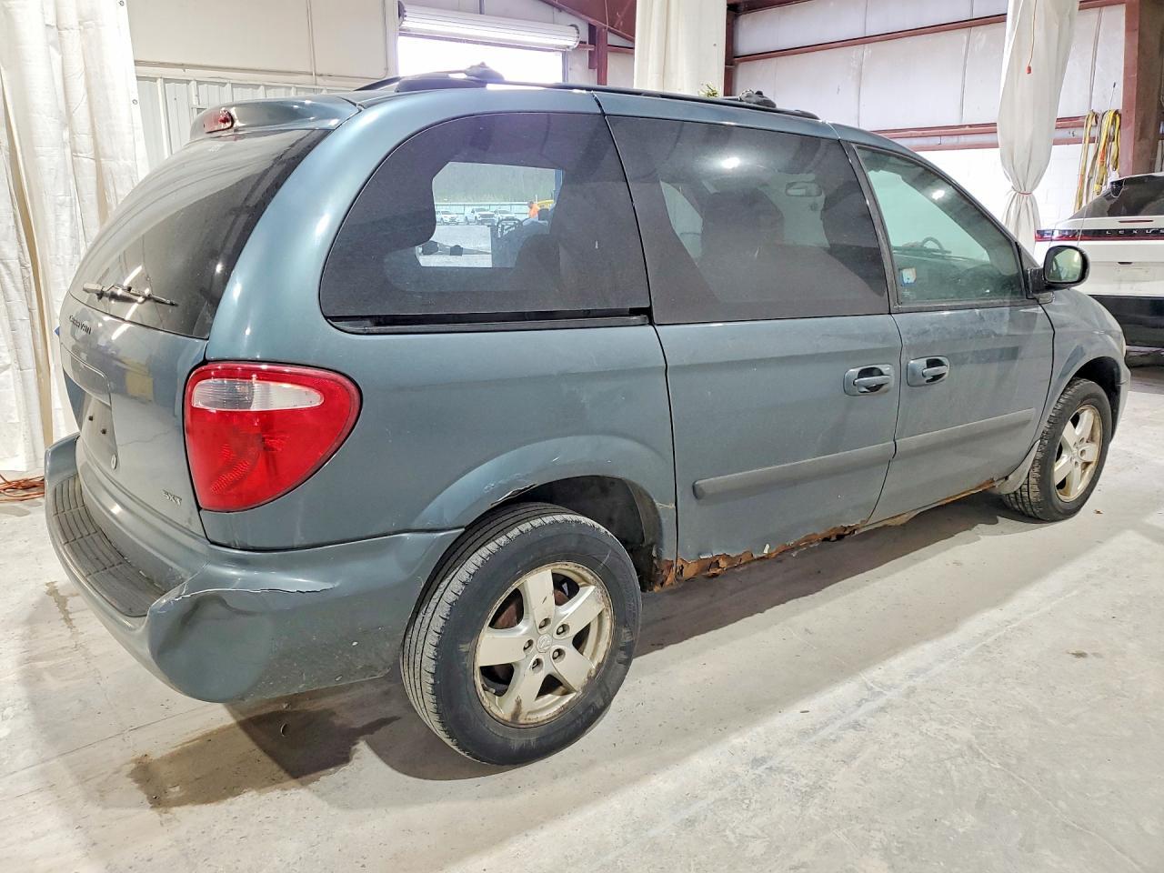2006 Dodge Caravan Sxt - Фото 3