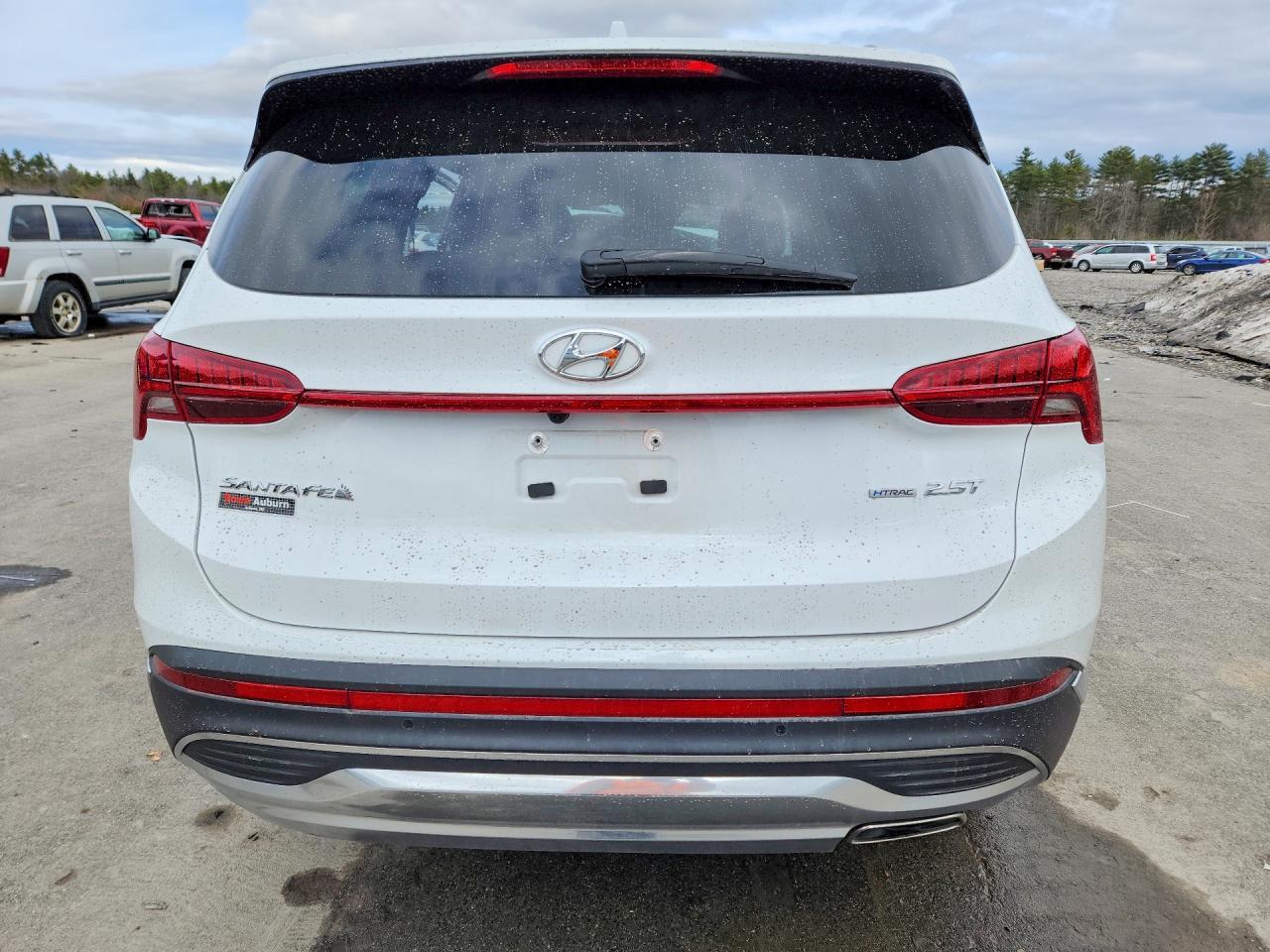2022 Hyundai Santa Fe Limited - Image 6