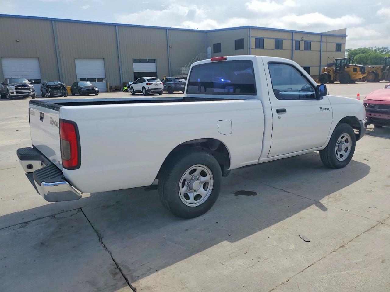 2000 Niss Frontier - Image 3