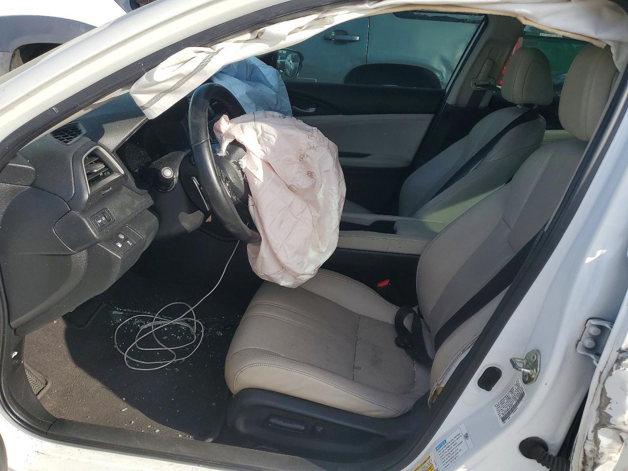2020 Honda Insight Touring - Фото 7