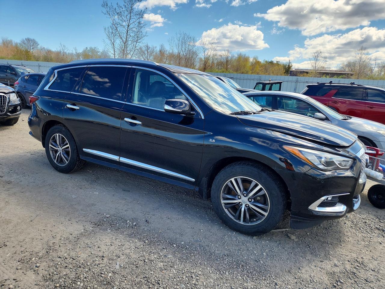 2017 Infiniti Qx60 Base - Фото 4