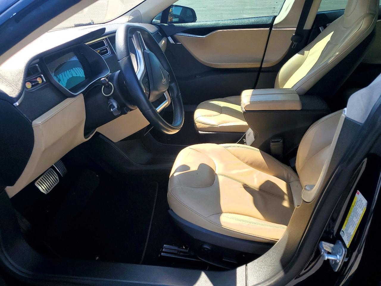 2014 Tesla Model S - Image 7