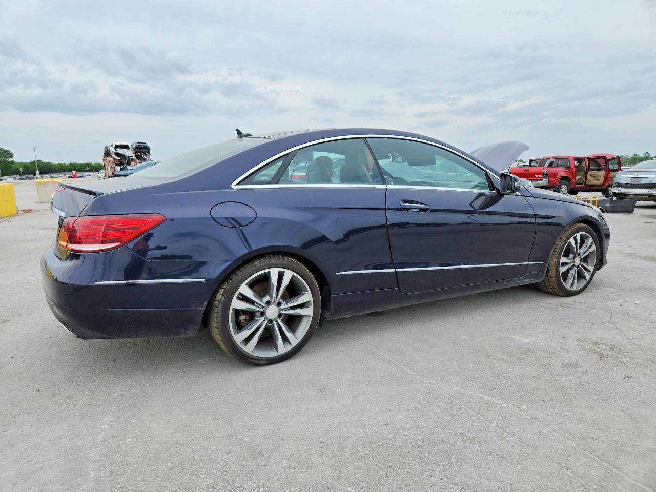 2016 Mercedes-Benz E 400 2D Coupe - Image 3