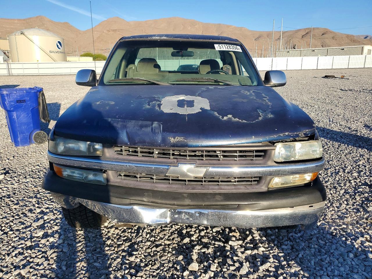 2002 Chevrolet Silverado C1500 - Image 5