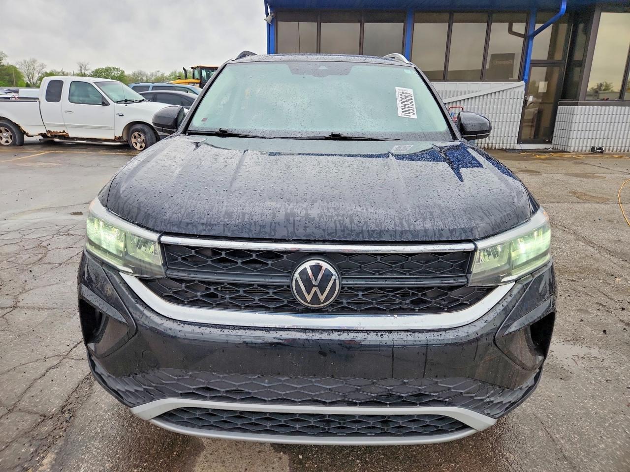 2022 Volkswagen Taos Se Iq Drive - Фото 5