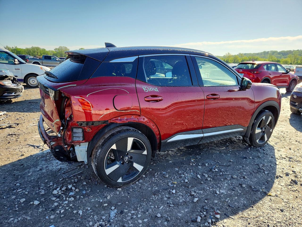 2025 Nissan Kicks Sr - Фото 3