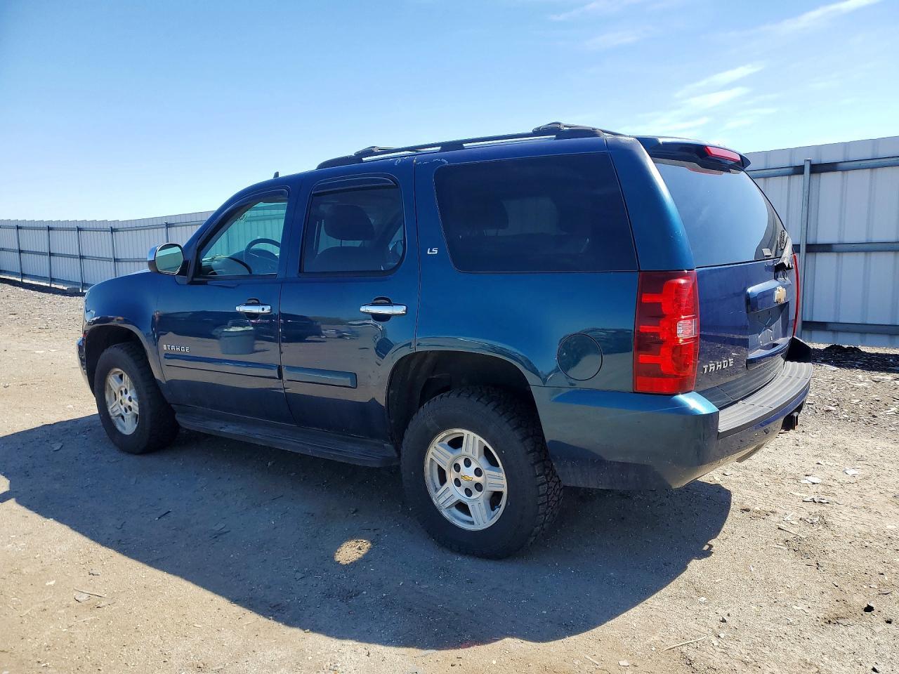2007 Chevrolet Tahoe K1500 - Image 2