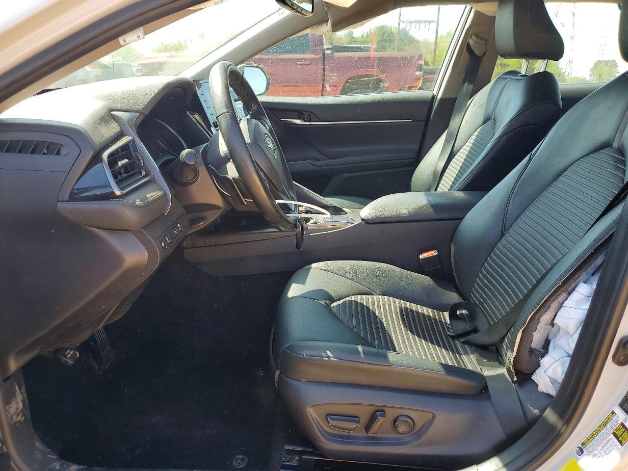 2023 Toyota Camry Se - Image 7
