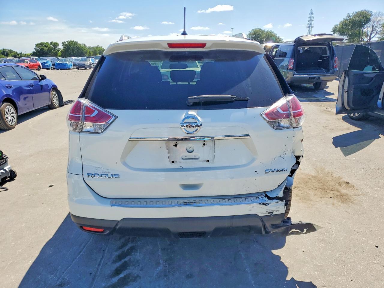 2015 Nissan Rogue Sv - Image 6