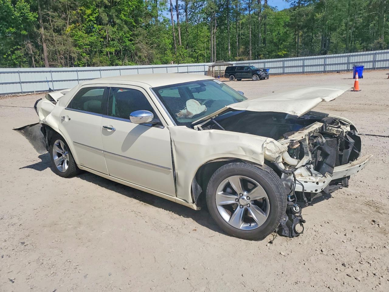 2010 Chry 300 - Фото 4