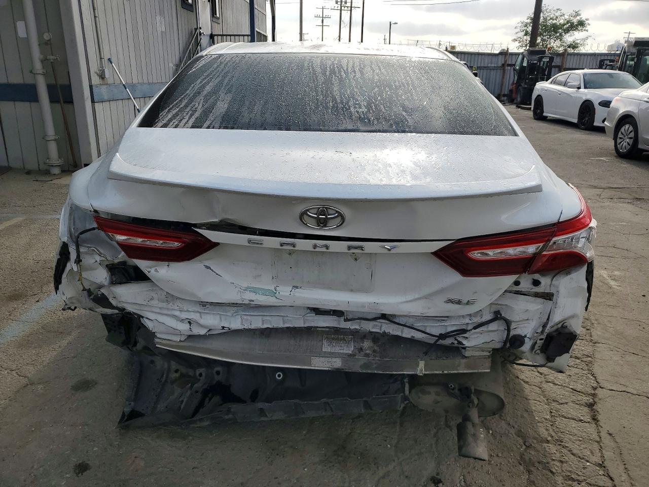 2018 Toyota Camry Xle - Фото 6
