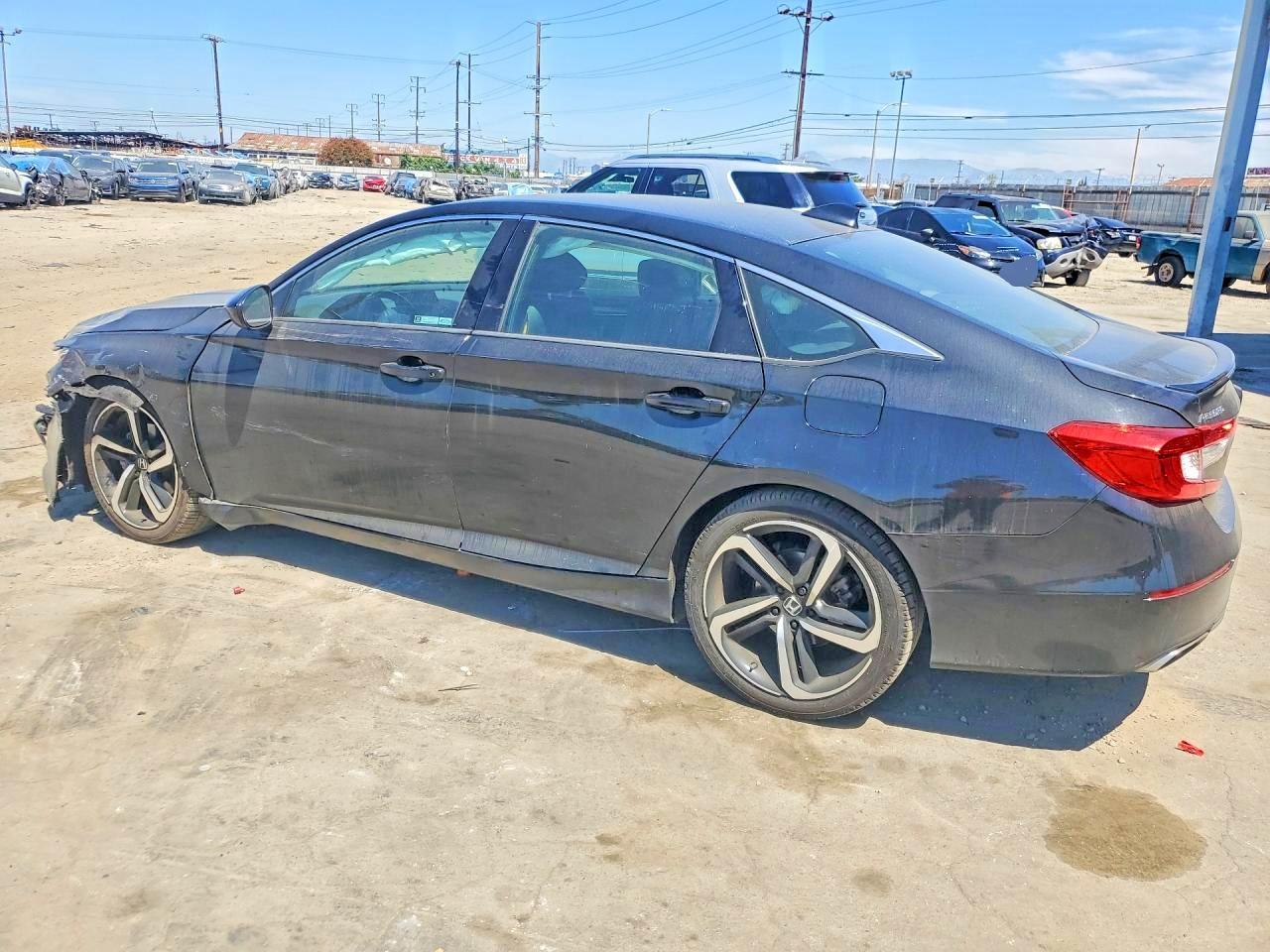2019 Honda Accord Sport - Image 2