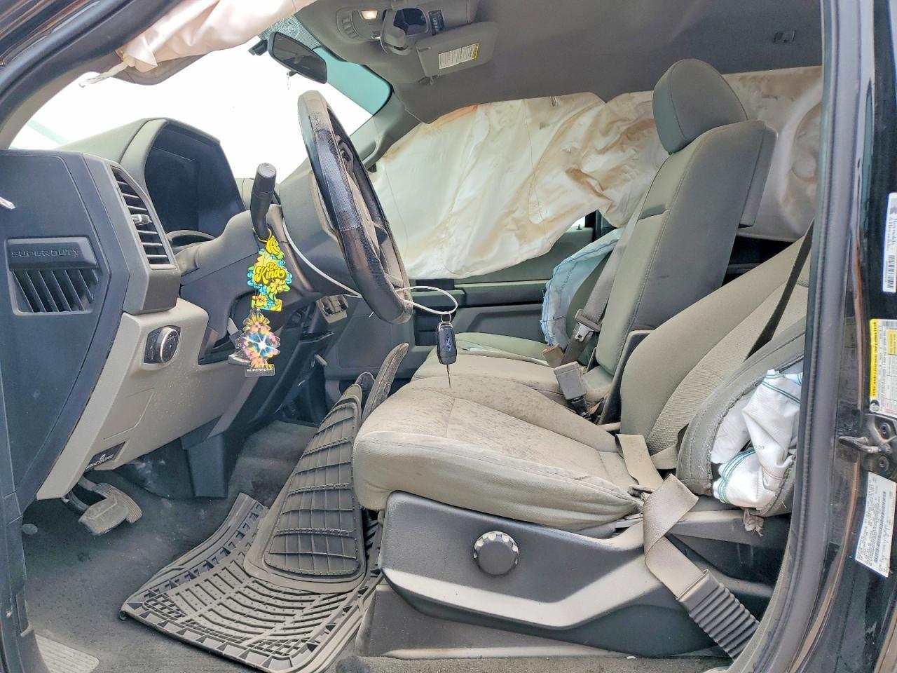 2017 Ford F250 Super Duty - Image 7