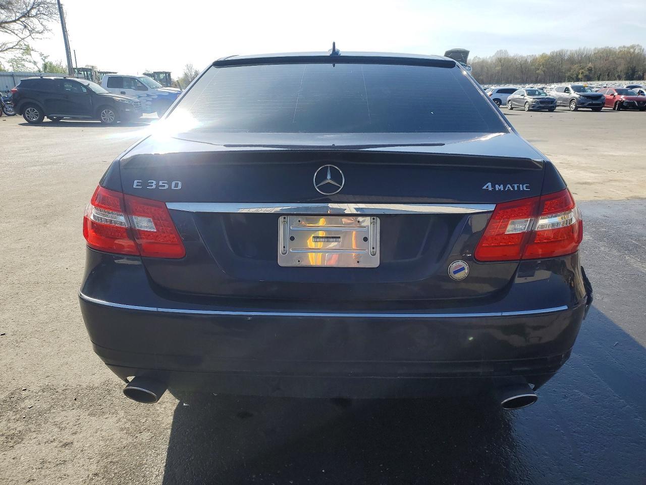 2010 Mercedes-Benz E 350 4Matic - Image 6