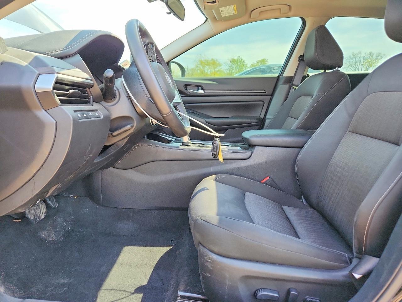 2024 Nissan Altima Sv - Image 7
