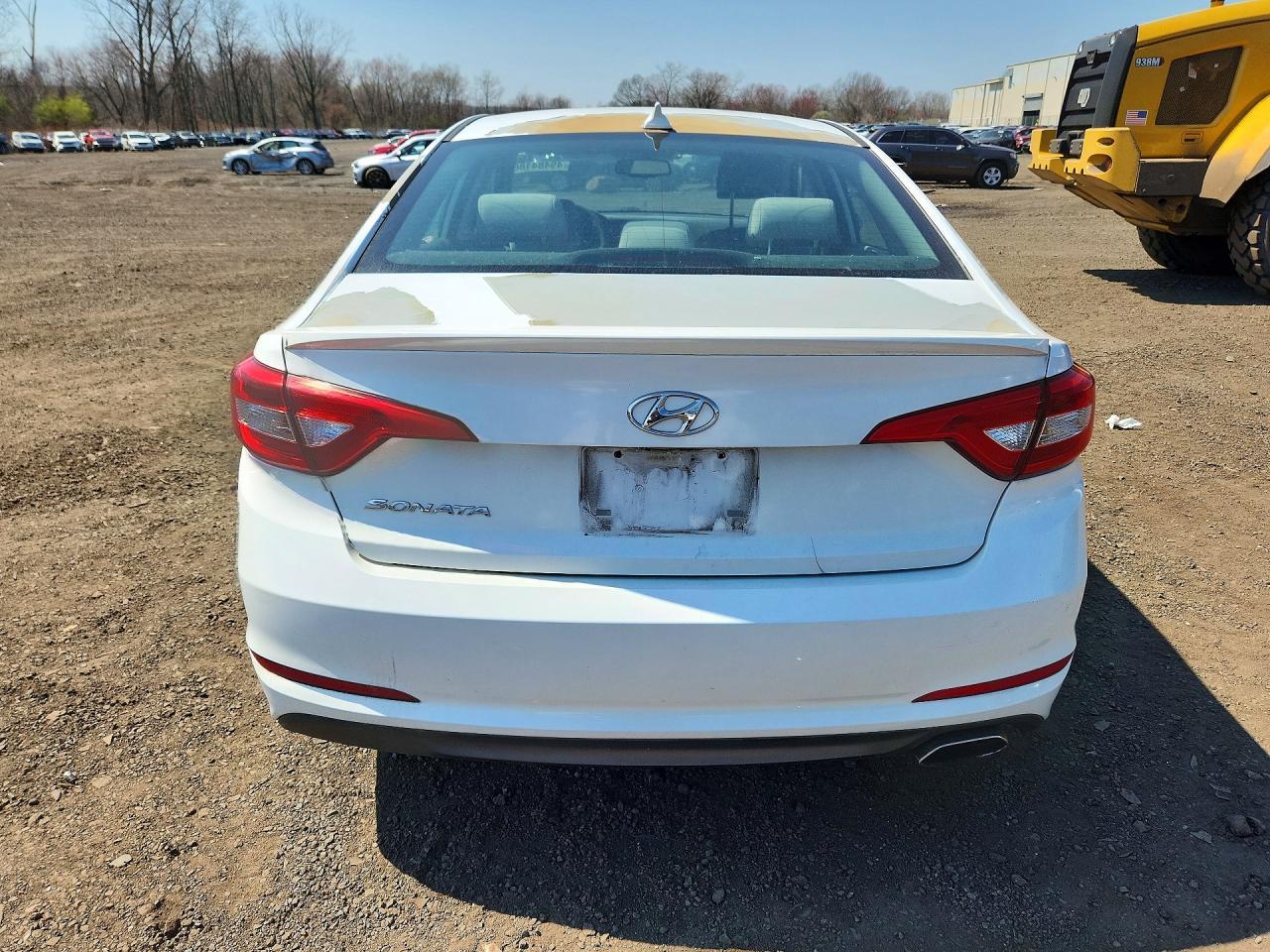 2016 Hyundai Sonata - Image 6