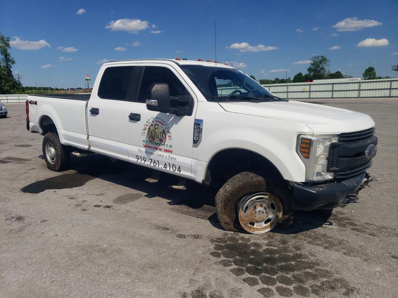 2019 Ford F250 Super Duty - Фото 4