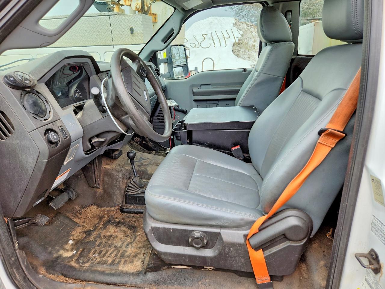 2015 Ford F450 Super Duty - Фото 7