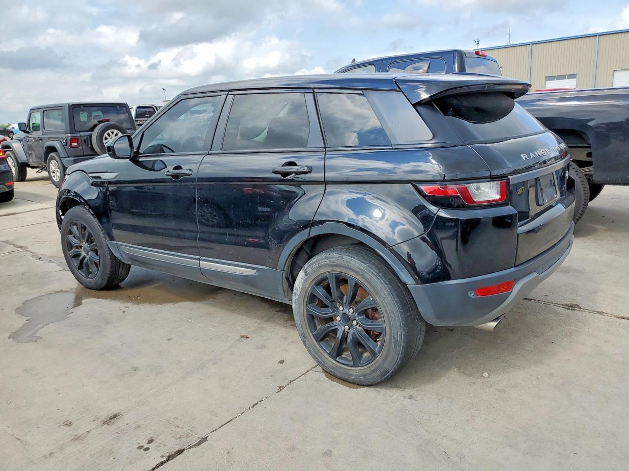 2018 Land Rover Range Rover Evoque Se - Фото 2