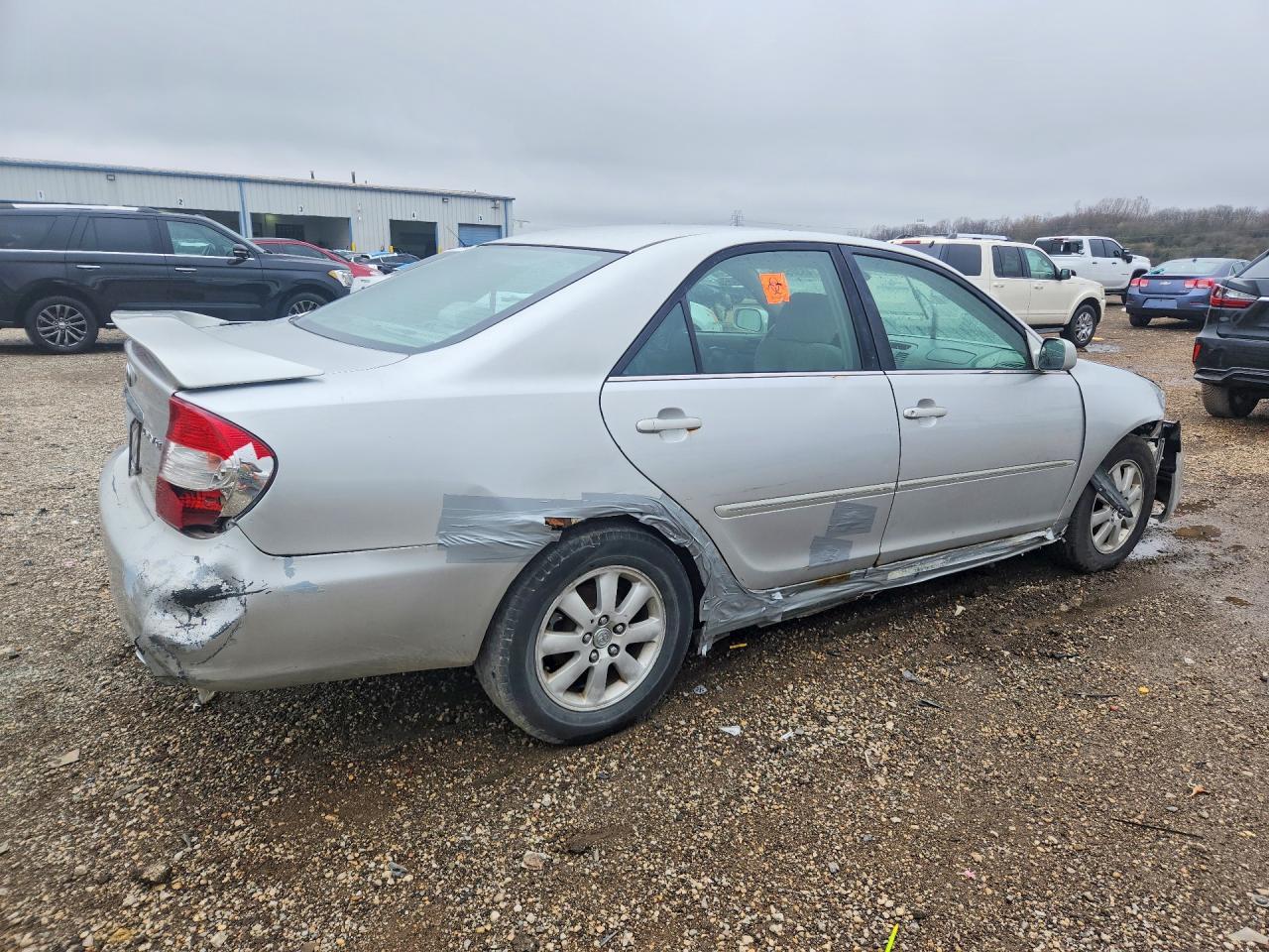 2002 Toyota Camry Xle - Image 3