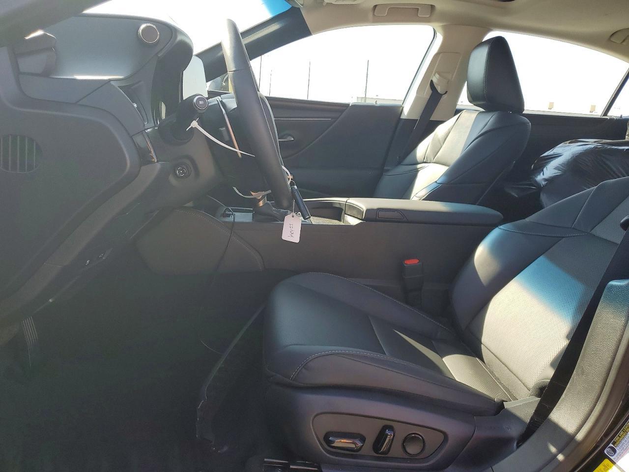 2025 Lexus Es 300H Base - Image 7