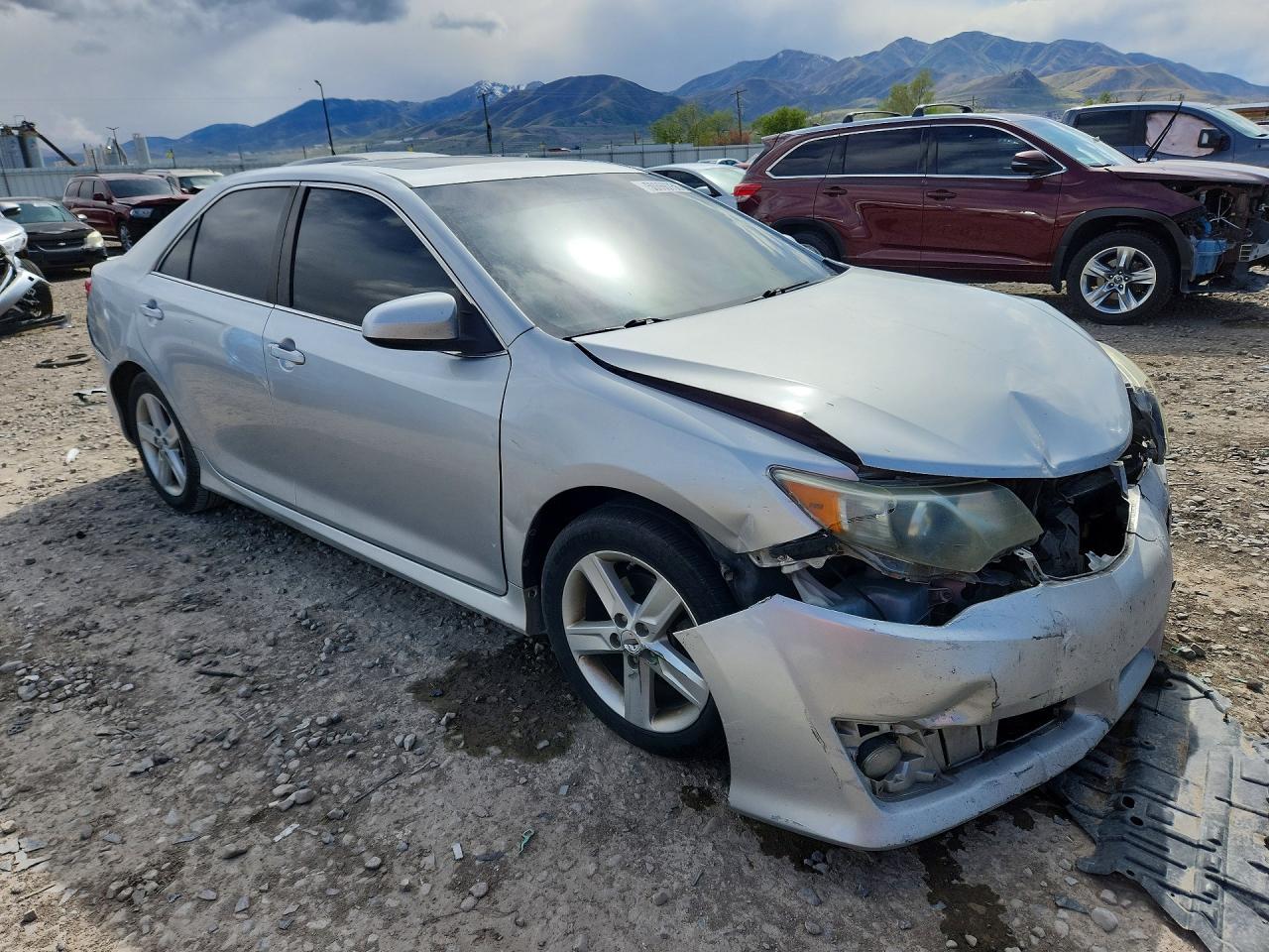 2012 Toyota Camry Se - Image 4