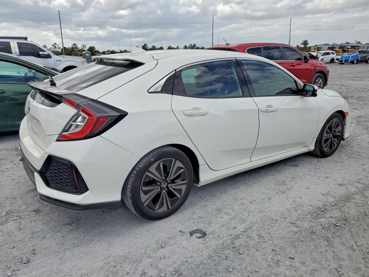 2017 Honda Civic Ex - Фото 3