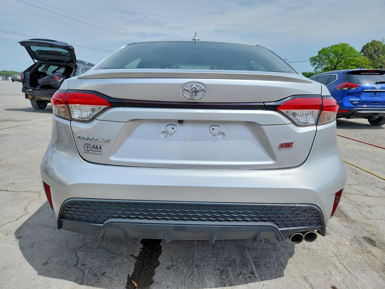 2020 Toyota Corolla Se - Фото 6