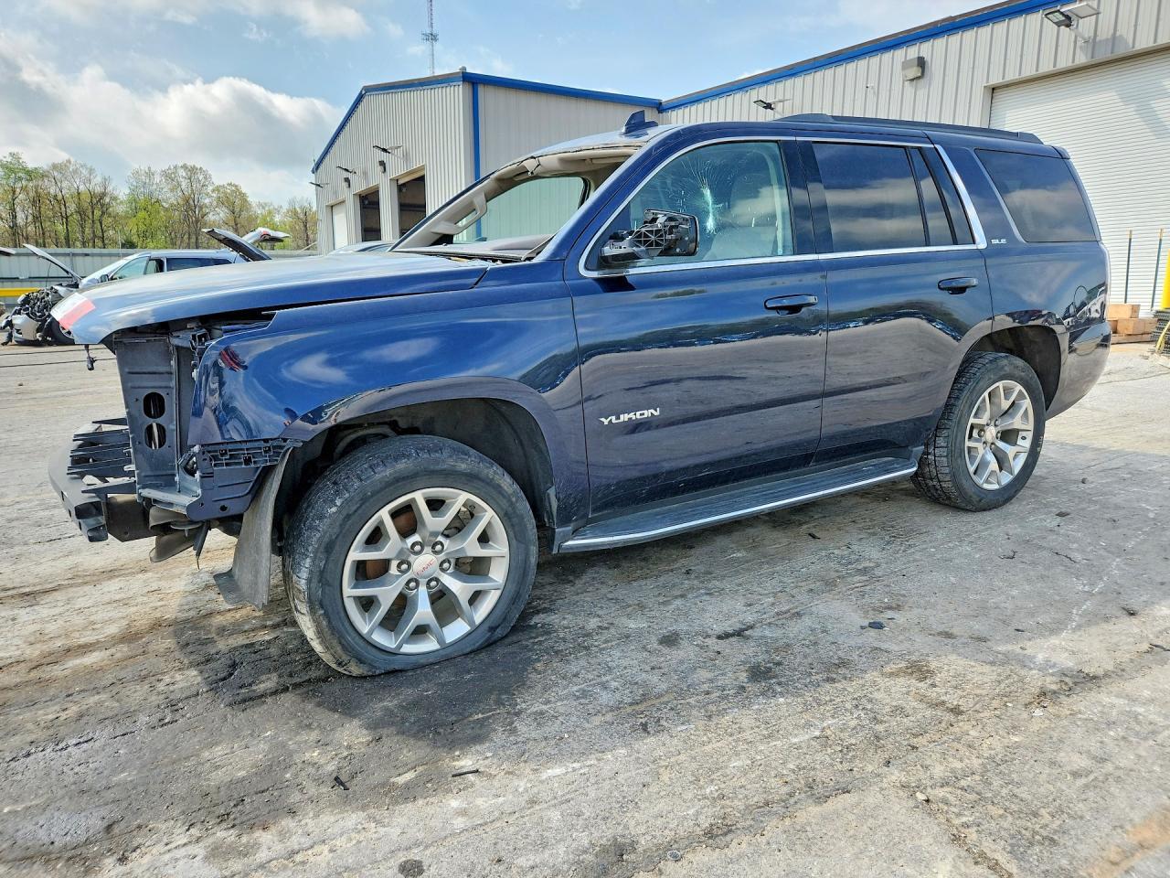2017 GMC Yukon Sle