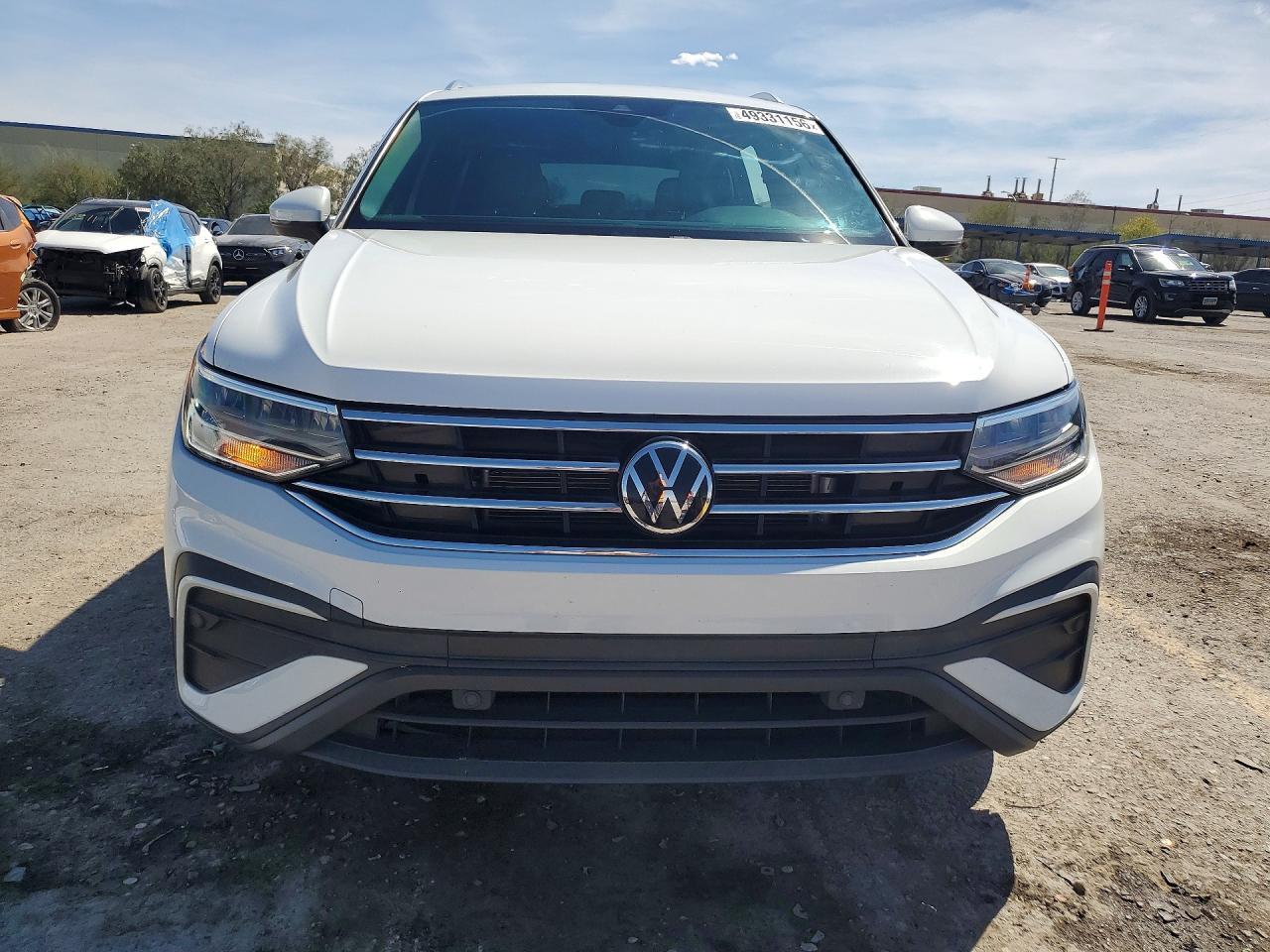 2022 Volkswagen Tiguan Se - Image 5