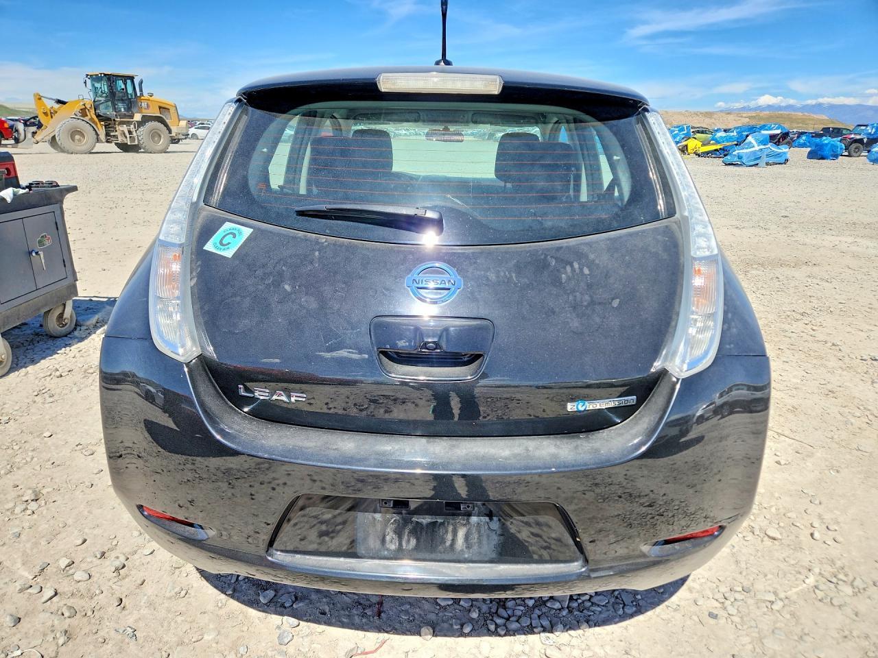 2014 Nissan Leaf S - Фото 6