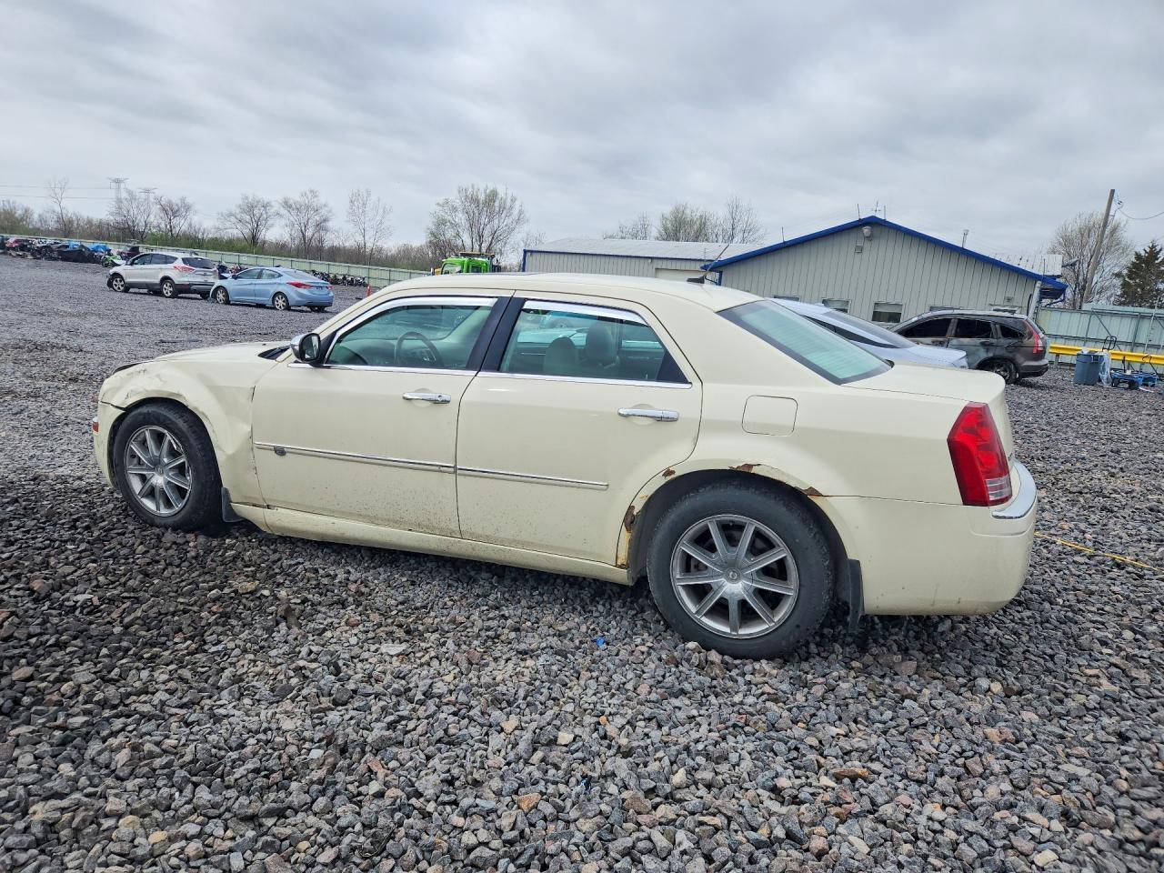 2008 Chrysler 300C - Фото 2