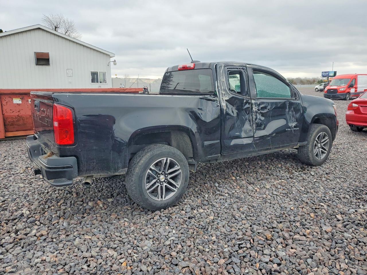 2021 Chevrolet Colorado - Фото 3