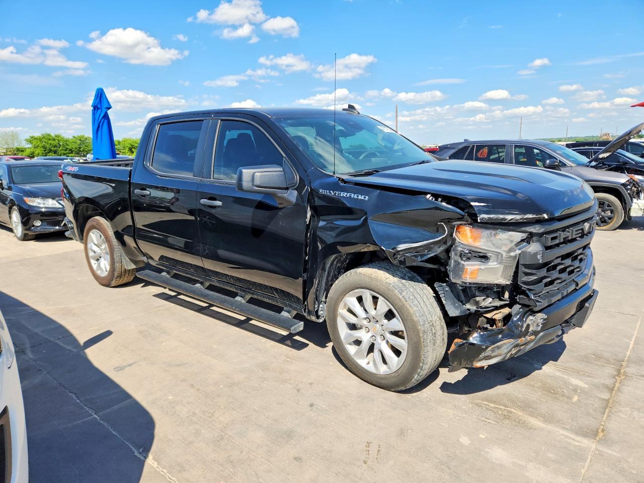 2025 Chevrolet Silverado K1500 Custom - Image 4