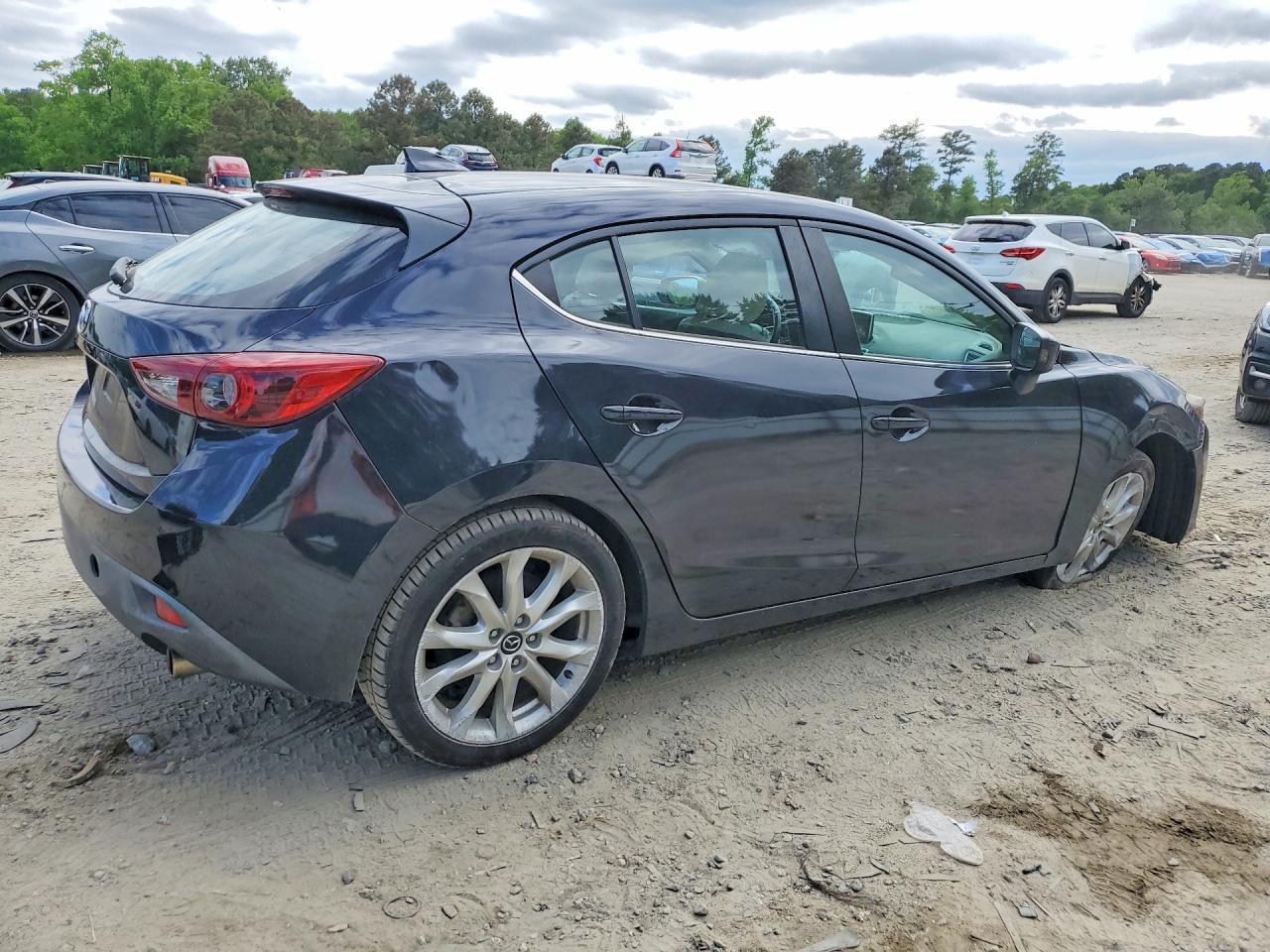 2016 Mazda 3 Grand Touring - Фото 3