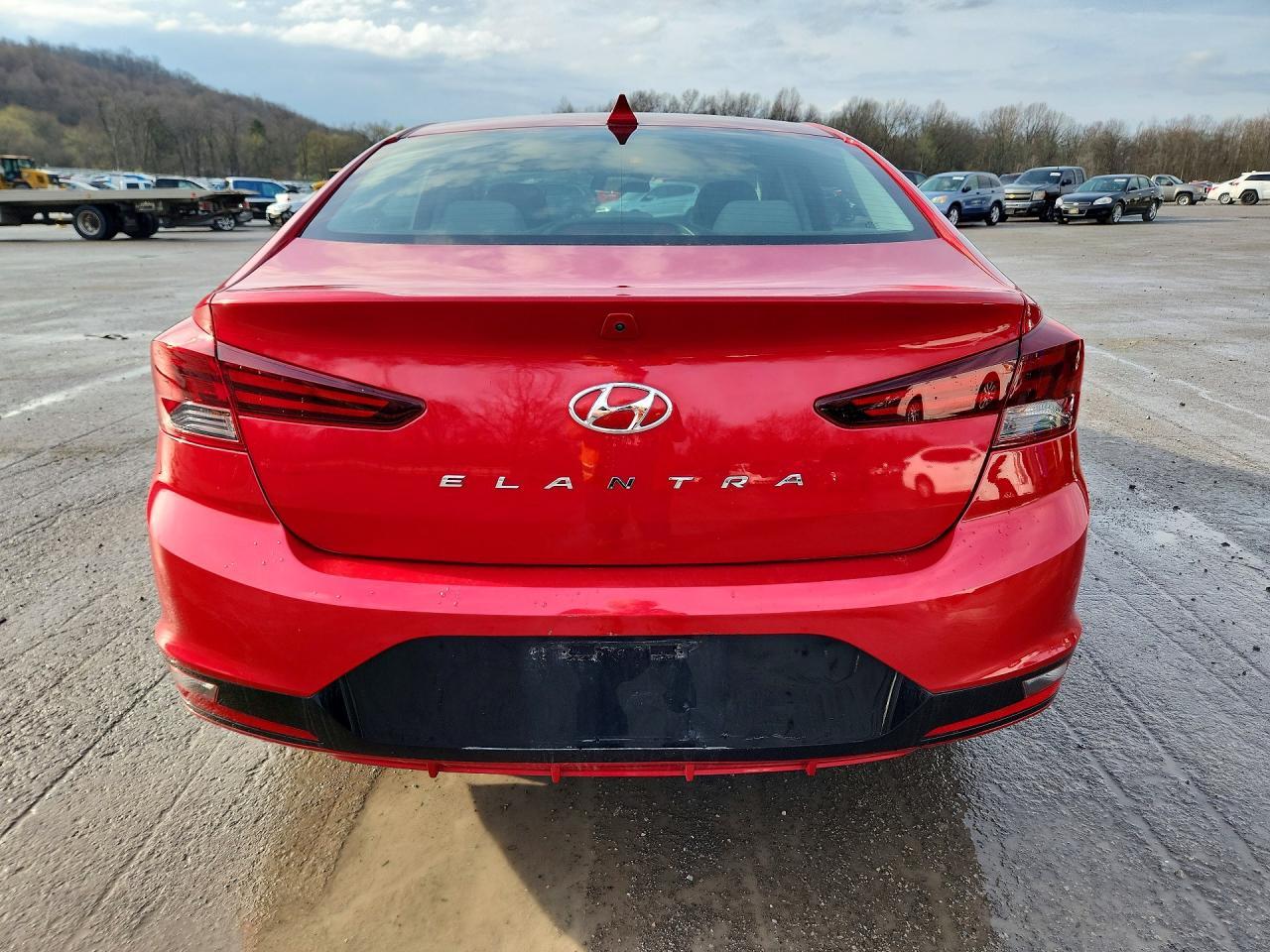 2020 Hyundai Elantra Sel - Фото 6