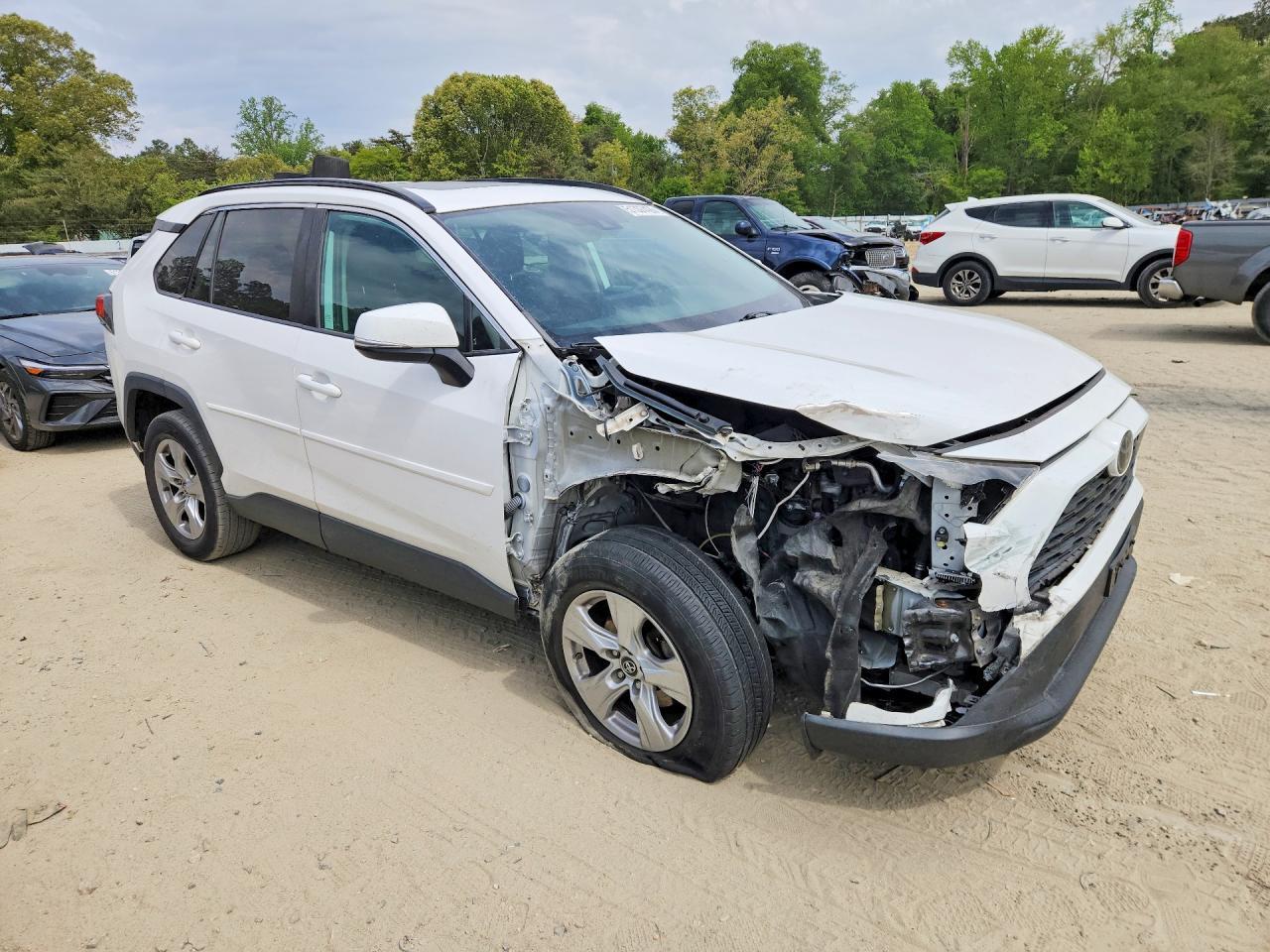 2019 Toyota Rav4 Xle - Фото 4