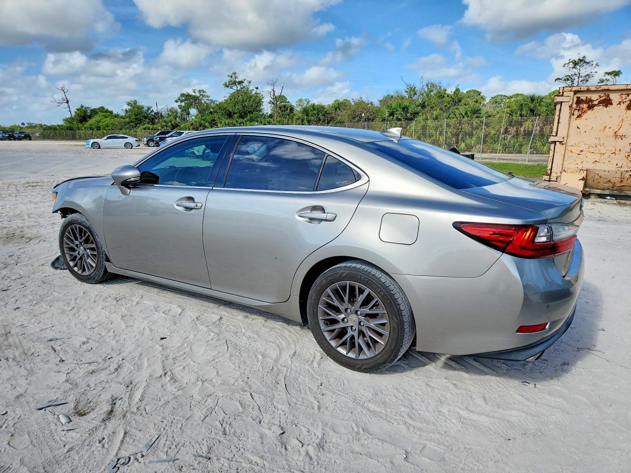 2018 Lexus Es 350 Base - Фото 2