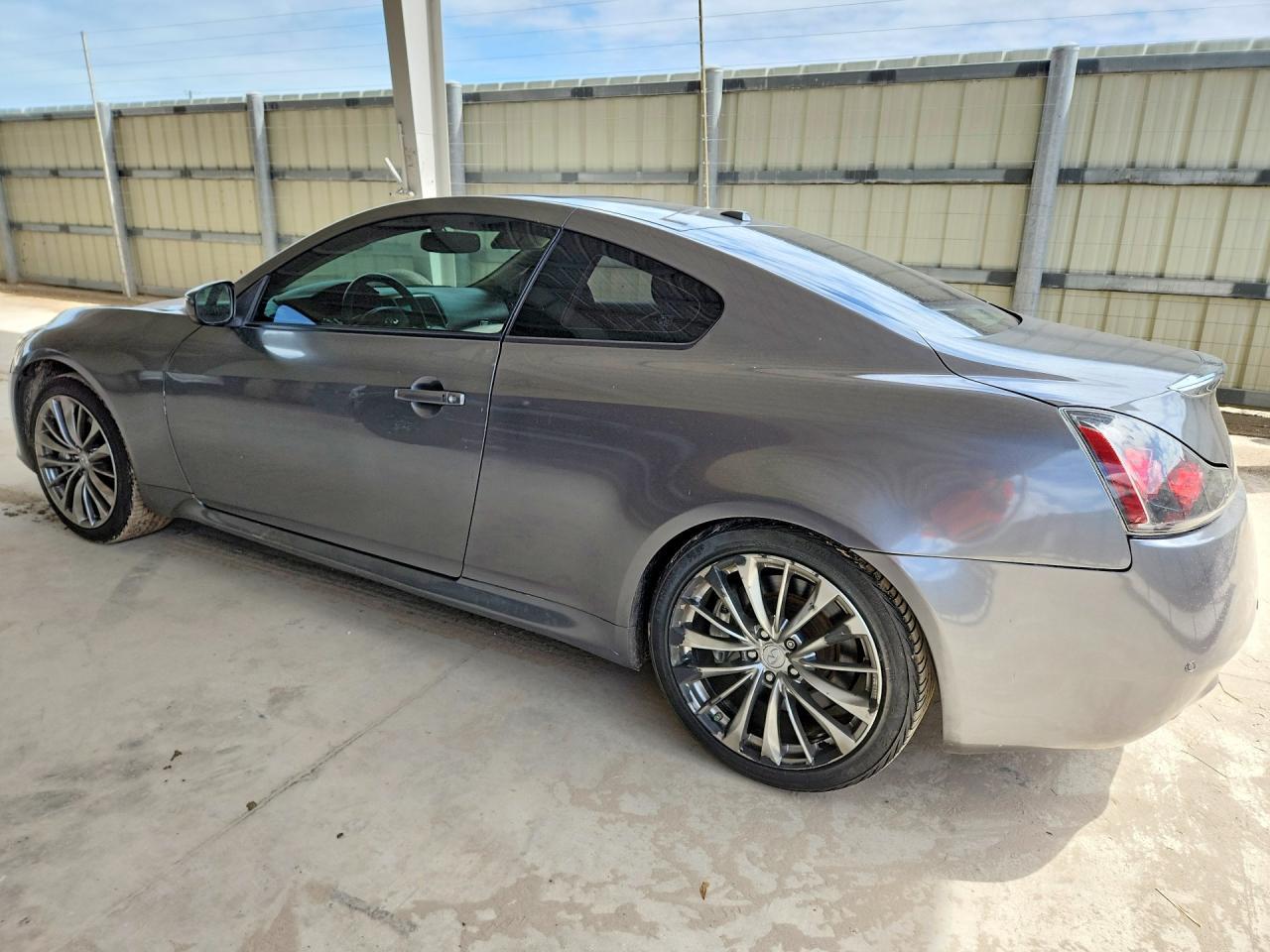 2012 Infiniti G37 Coupe Base - Фото 2