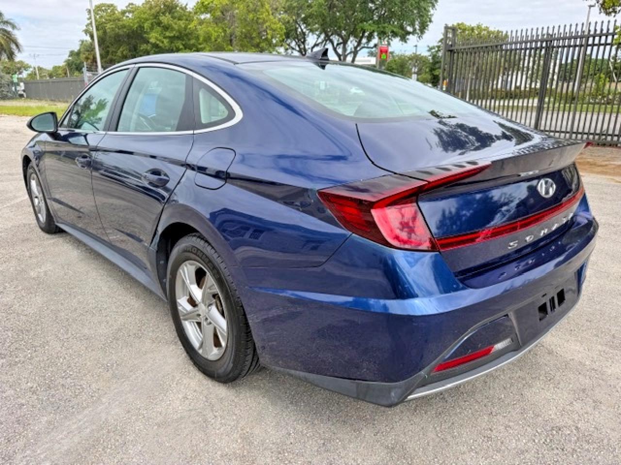 2021 Hyundai Sonata Se - Фото 2