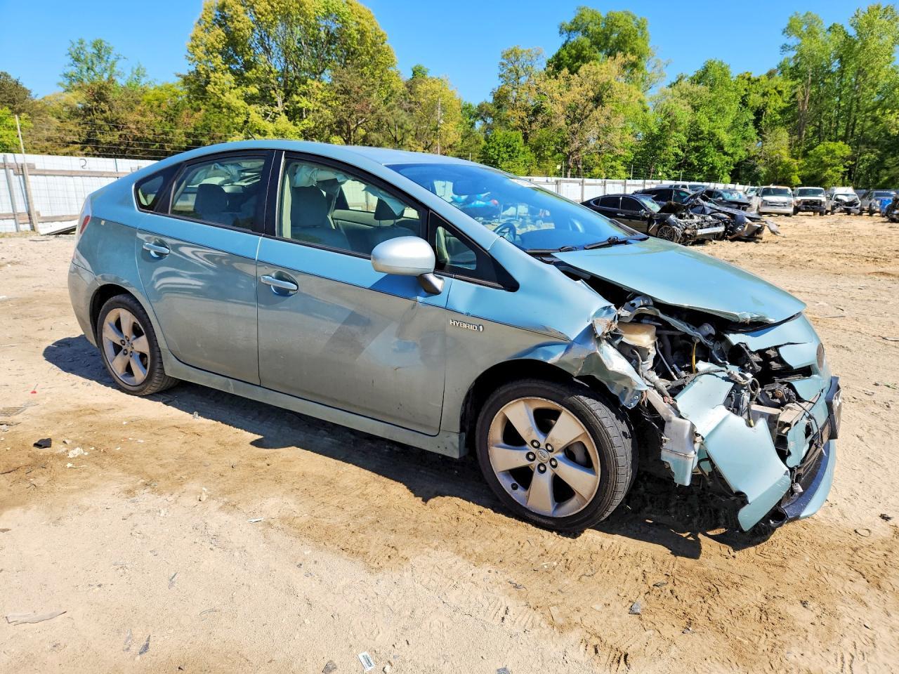 2014 Toyota Prius Five - Фото 4